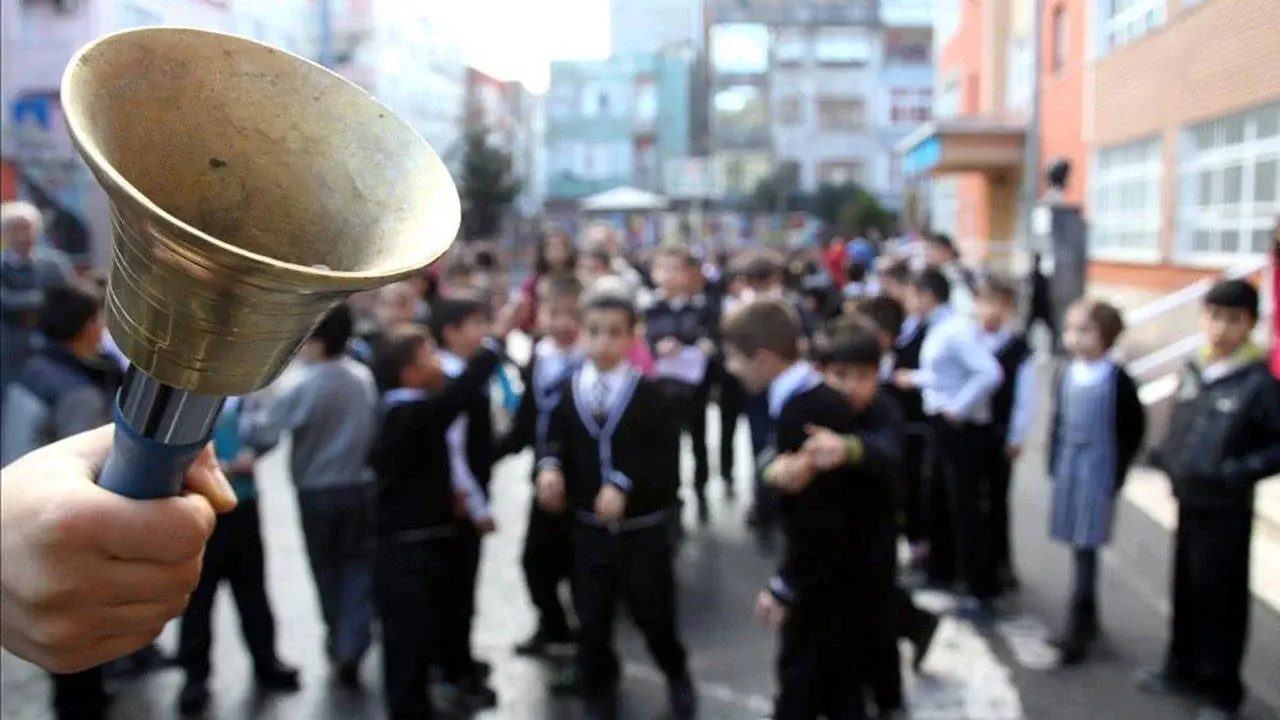 Okullarda son ders zili 20 Haziran'da çalacak